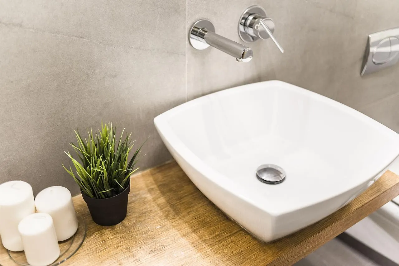 Apartment Ap-Apartments Chmielna No. 106B Warsaw Poland